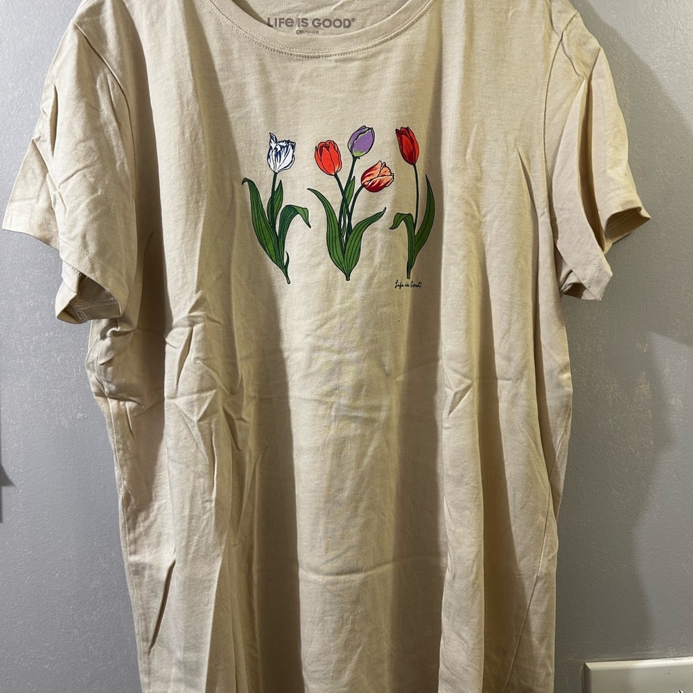 Life Is Good Women's T-Shirt XL